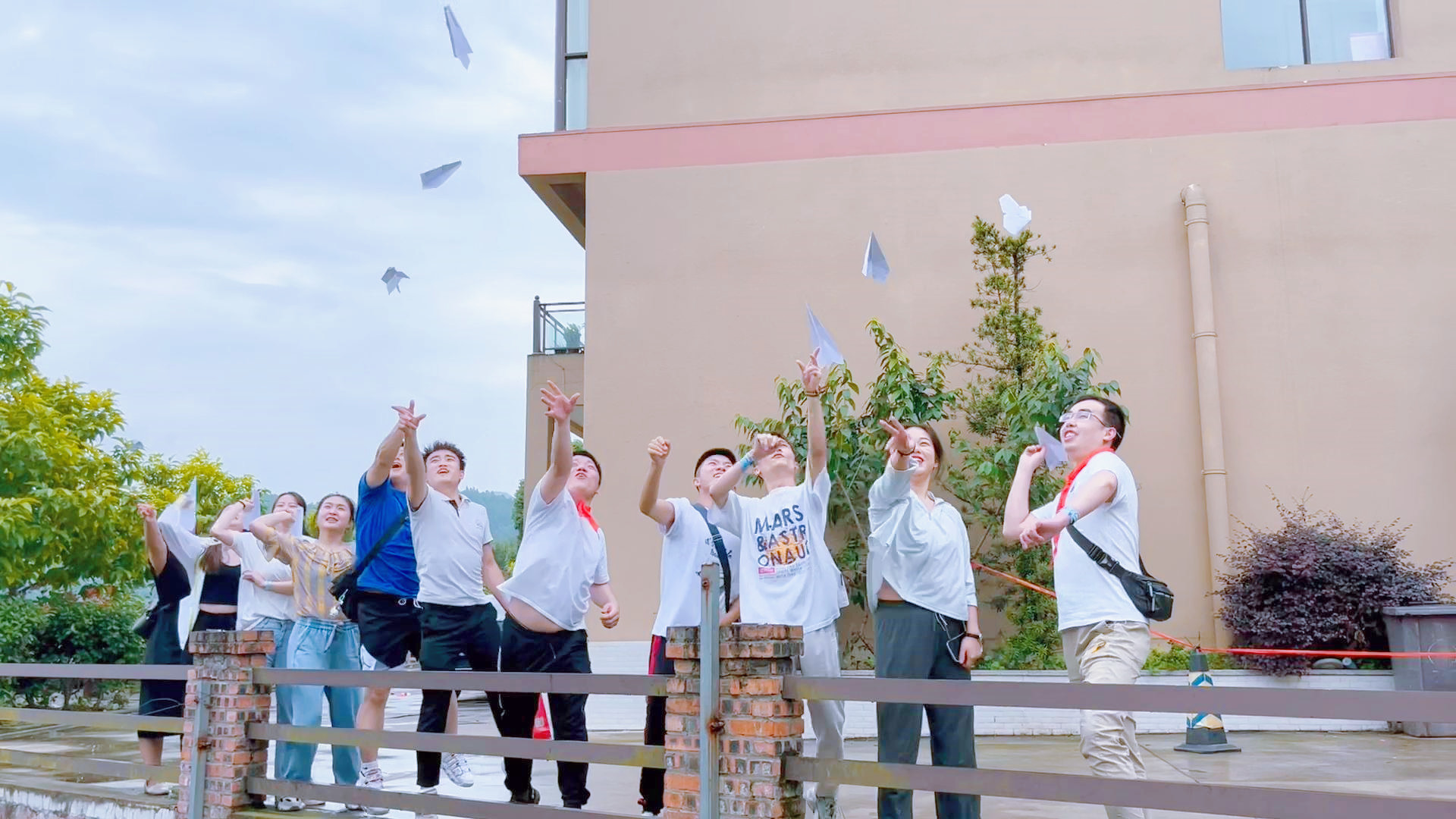 網沃科技「六一童趣節·童心守衛戰」主題活動之虎峰山桃園基地